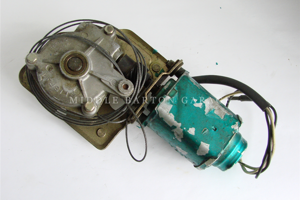 WINDOW WINDER ASSY 124US/DS WITH MOTOR